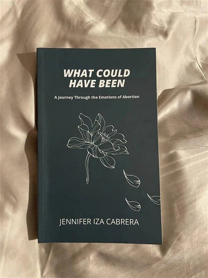 Lo que podría haber sido - Por Jennifer Iza Cabrera - Libro físico en rústica